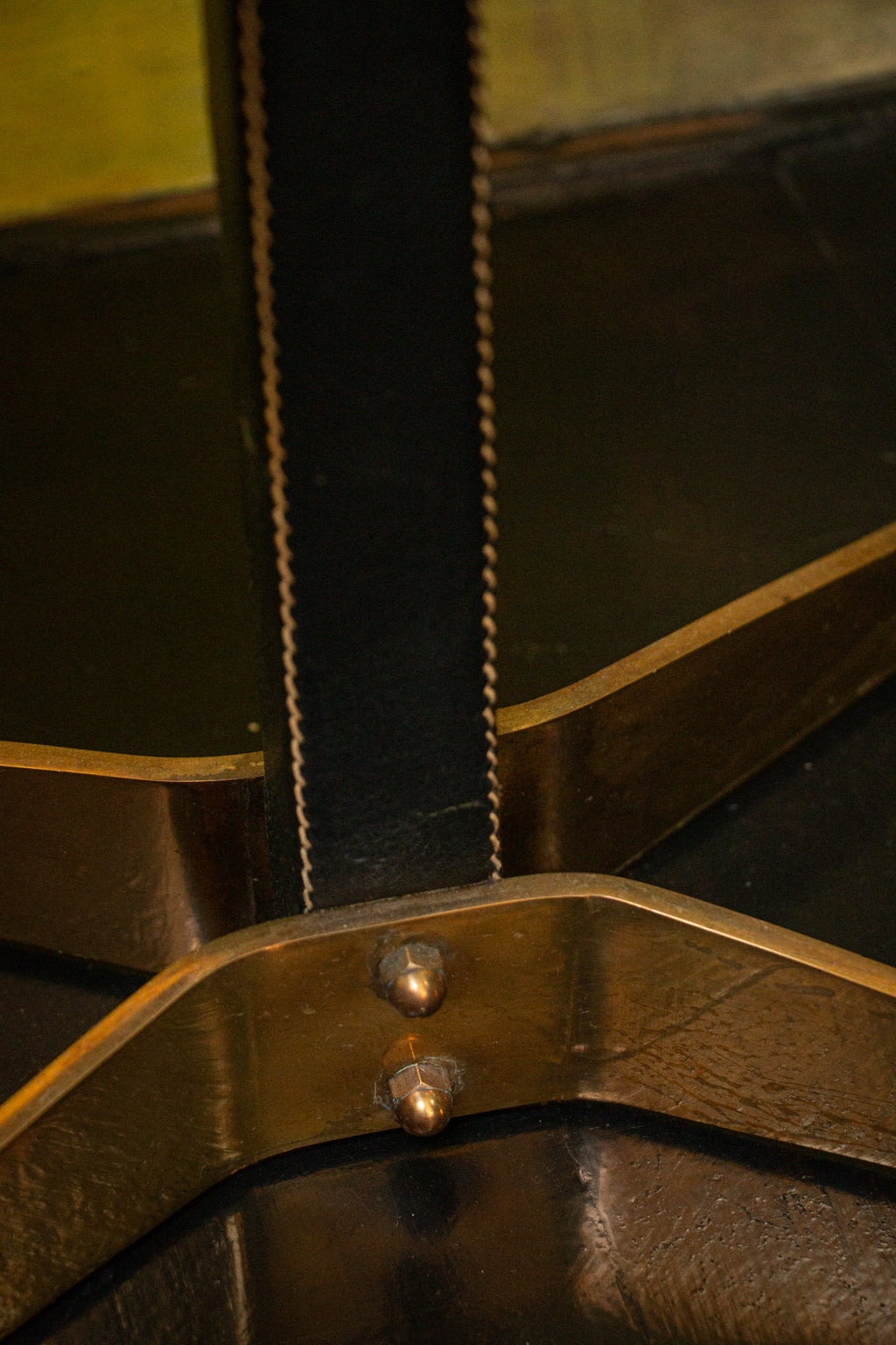 Very rare side table/bookshelf by Mathieu Matégot in brass and leather, 1950
