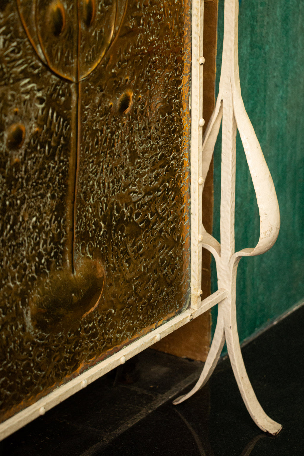 Arts and Craft Fire Screen