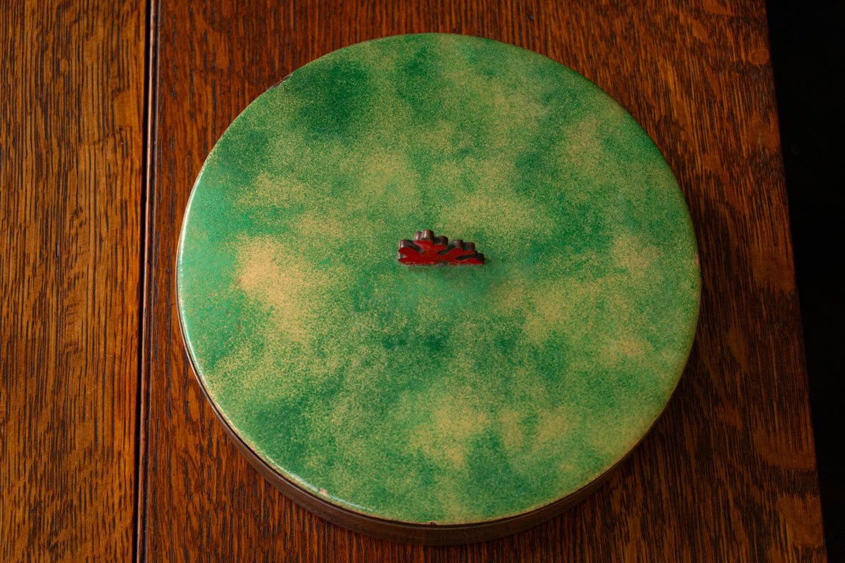 Coral-decorated enamel box by Paolo De Poli