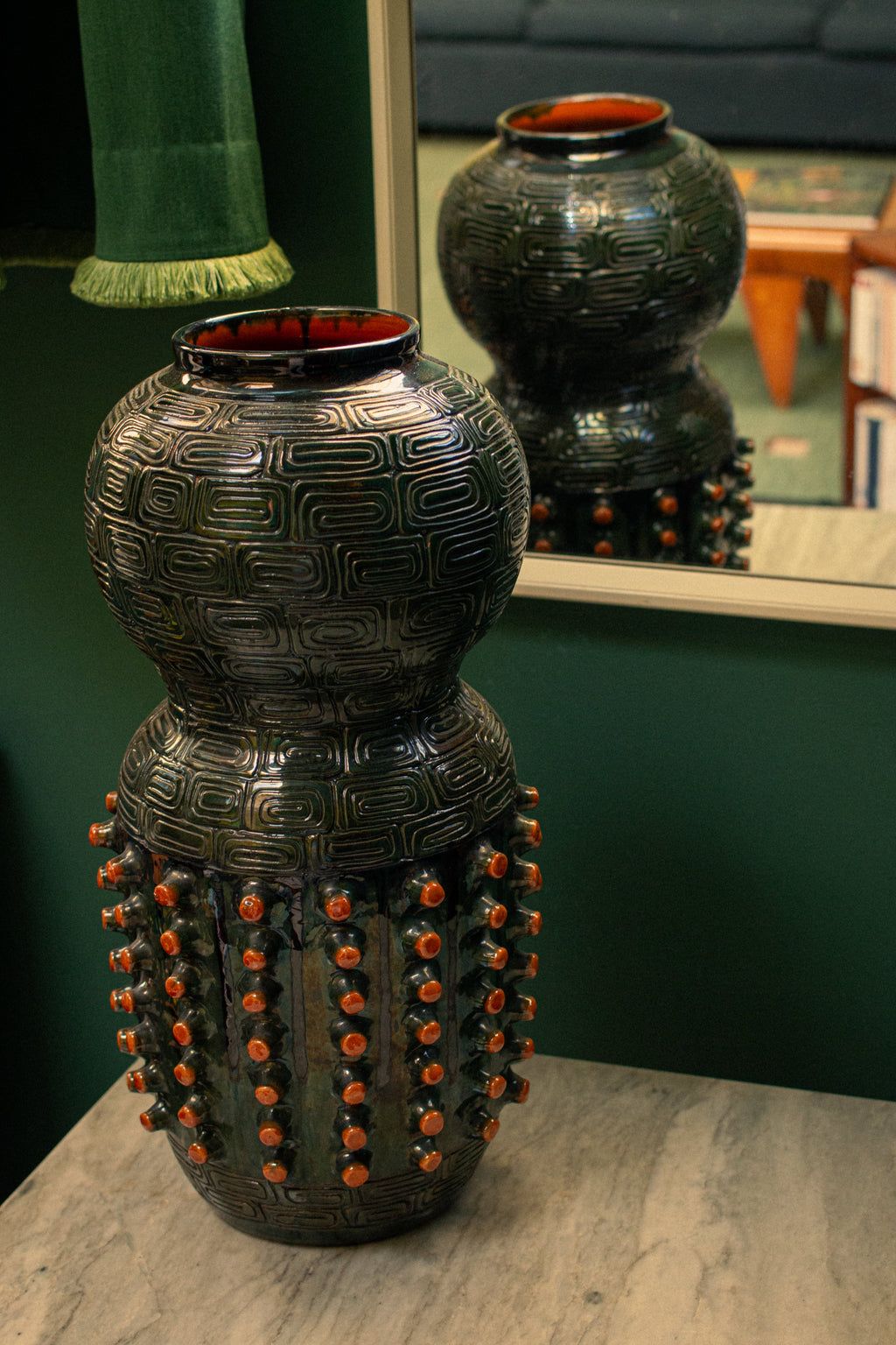 Very large anonymous Eastern European ceramic piece, 1910