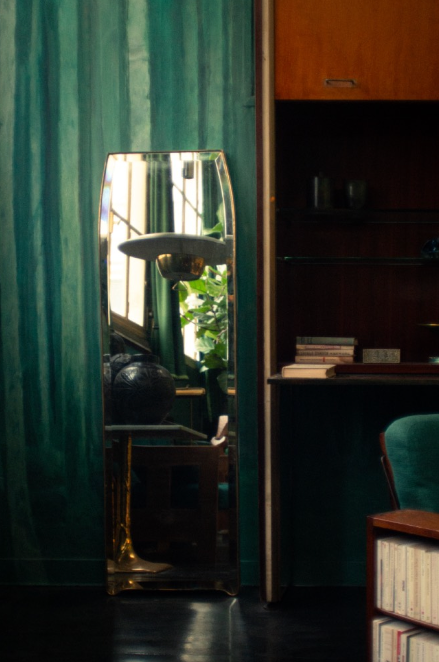 Very beautiful beveled mirror, Italy, 1950 - SOLD